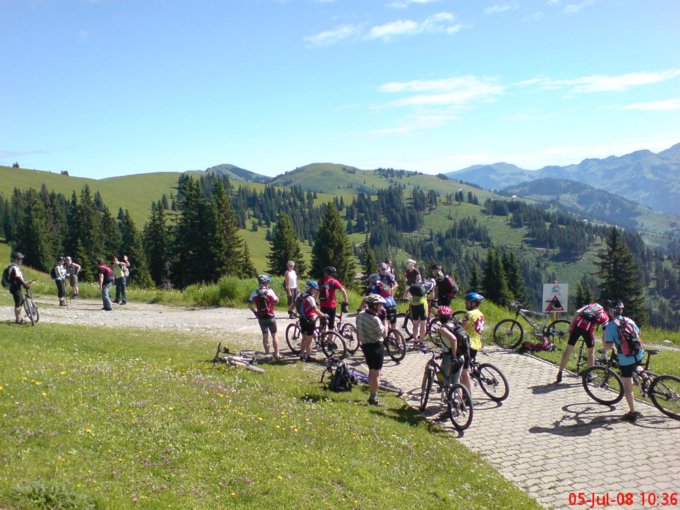 bikeweekend_saanenmoeser_011.jpg